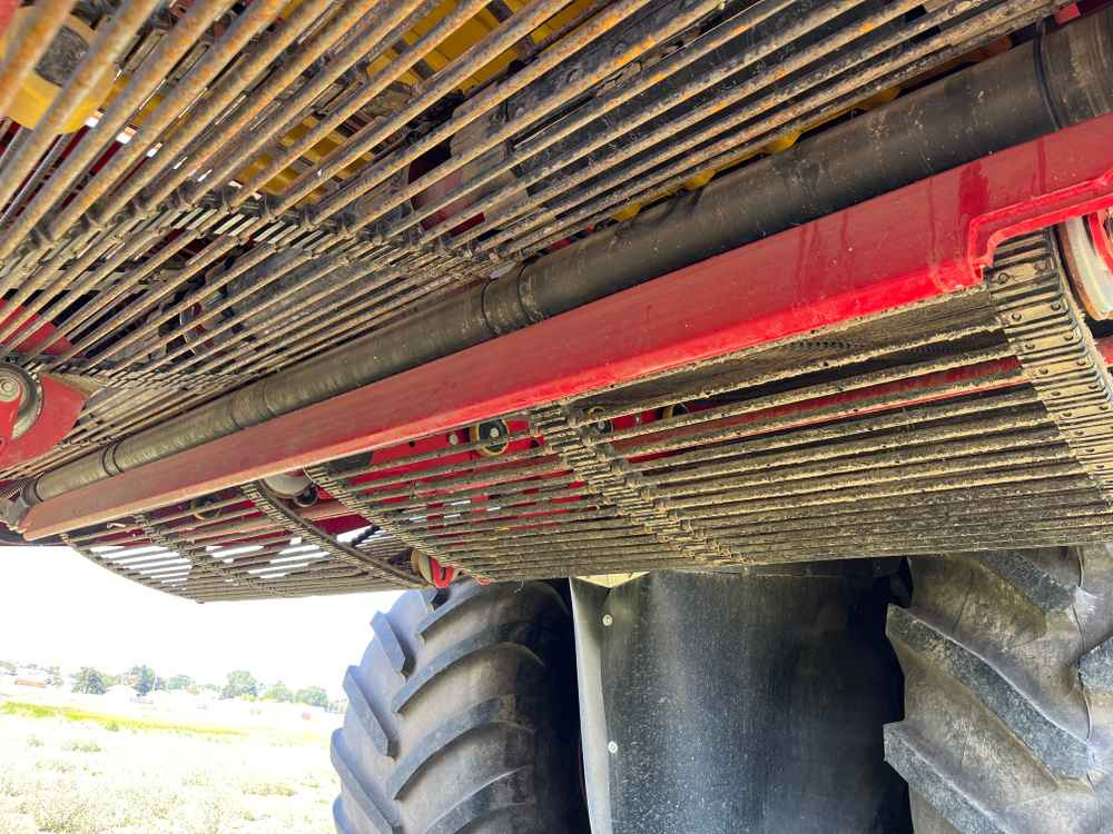 Grimme VARITRON 470 - Mesin pemanen kentang: gambar 2 Grimme VARITRON 470 - Mesin pemanen kentang: gambar 2