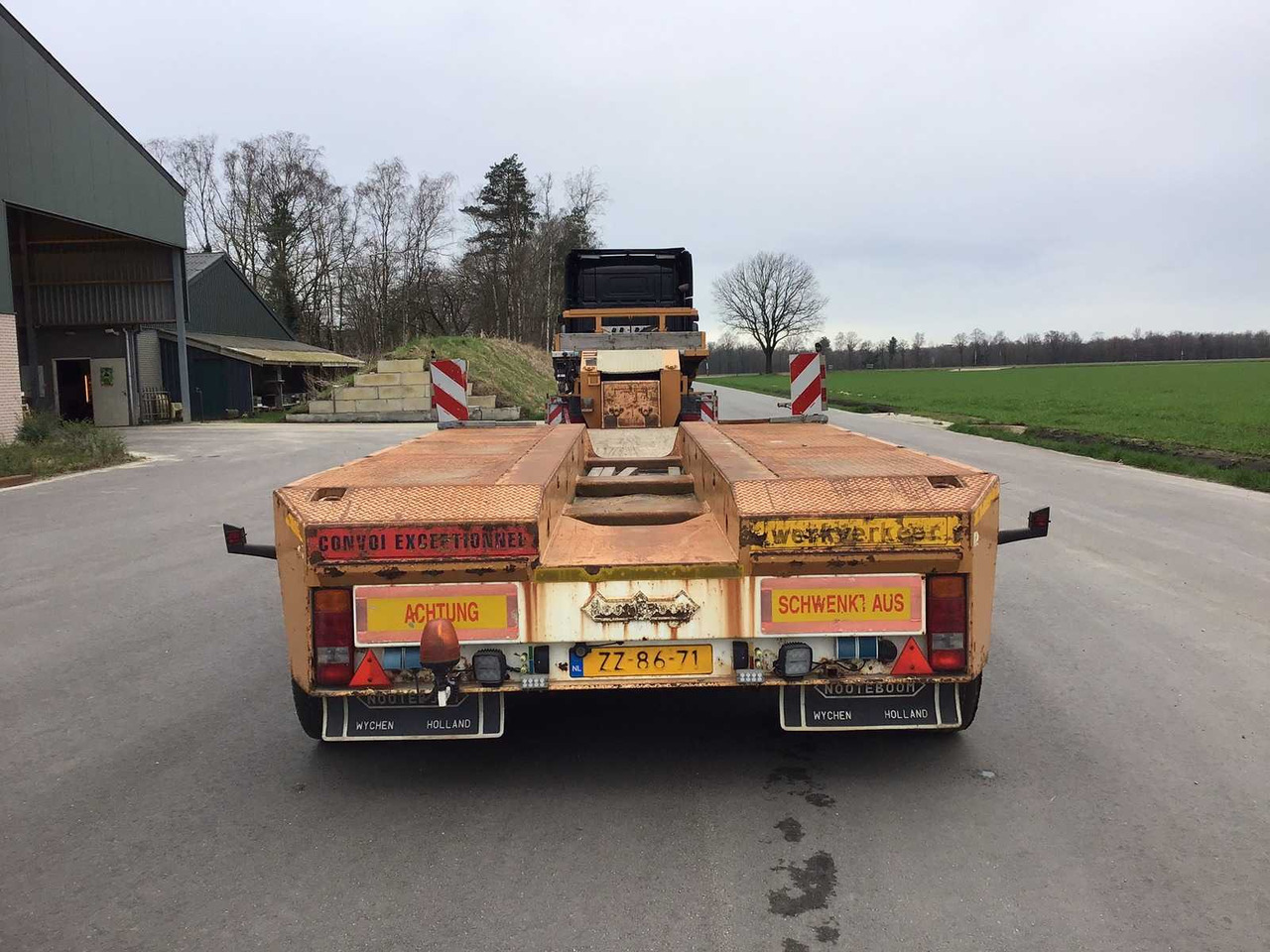 Semi-trailer low bed nooteboom EURO-66-03: gambar 24