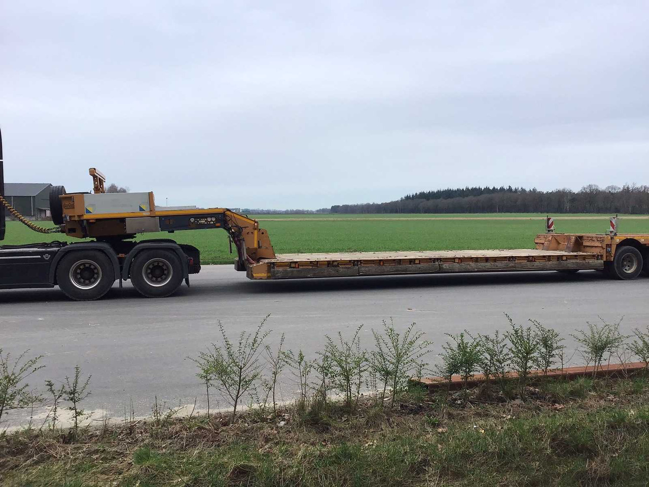 Nooteboom EURO-66-03 - Semi-trailer low bed: gambar 3 Nooteboom EURO-66-03 - Semi-trailer low bed: gambar 3