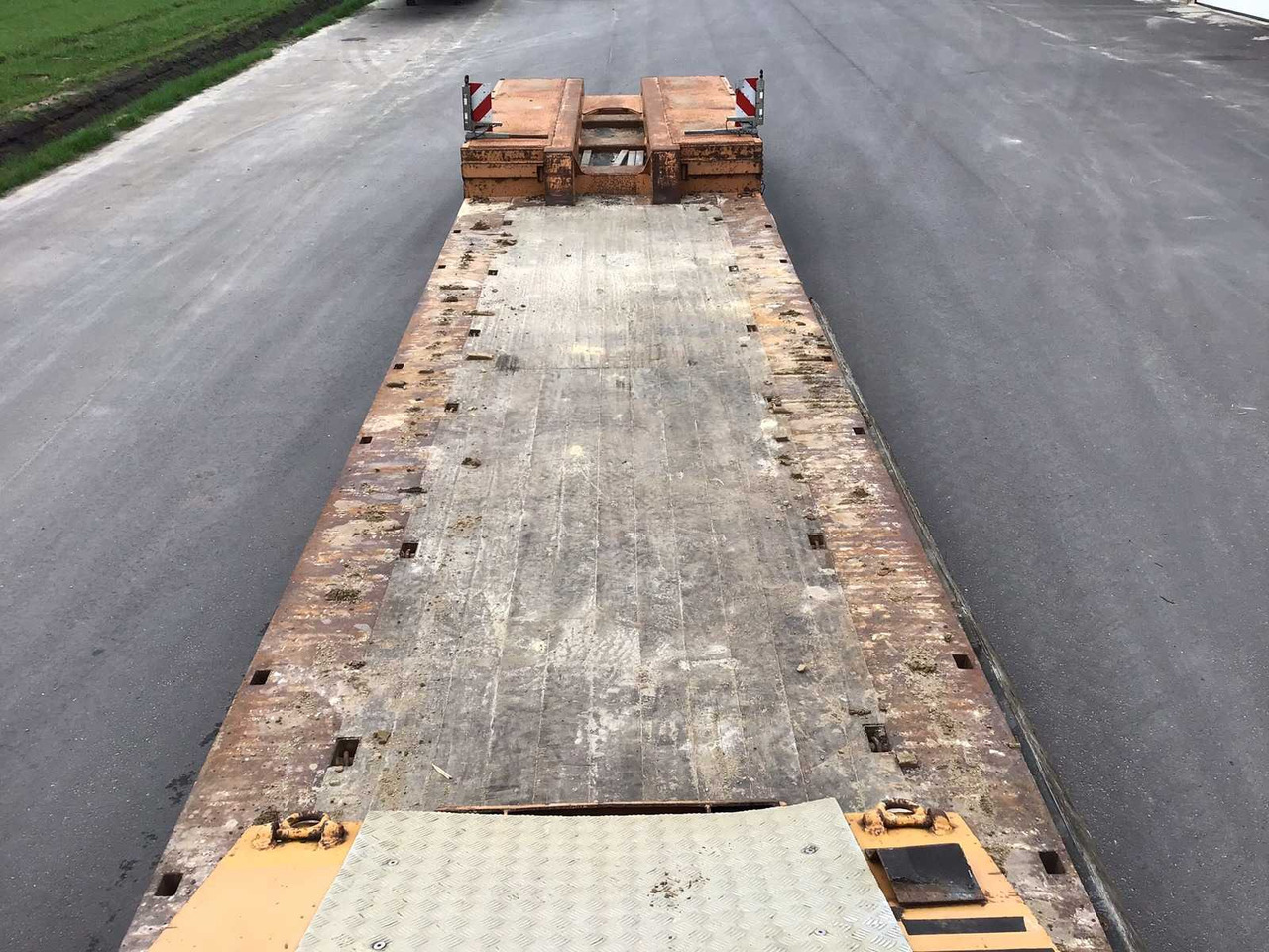 Semi-trailer low bed nooteboom EURO-66-03: gambar 29