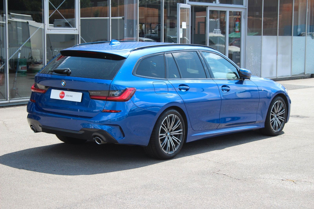 BMW 320 Touring d M Sport Laser Alcantara Harman Kar - Mobil: gambar 2 BMW 320 Touring d M Sport Laser Alcantara Harman Kar - Mobil: gambar 2