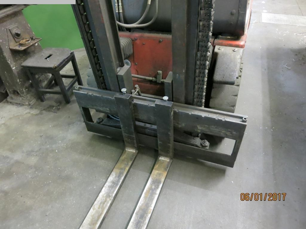 LINDE H25T - Forklift LPG: gambar 4 LINDE H25T - Forklift LPG: gambar 4