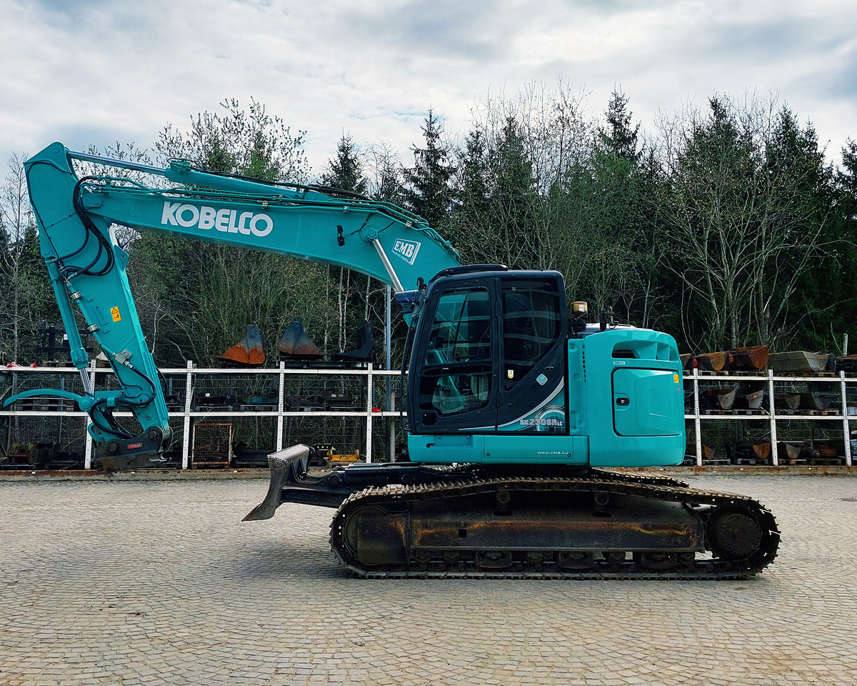 Kobelco SK230SRLC-5 - Ekskavator perayap: gambar 2 Kobelco SK230SRLC-5 - Ekskavator perayap: gambar 2