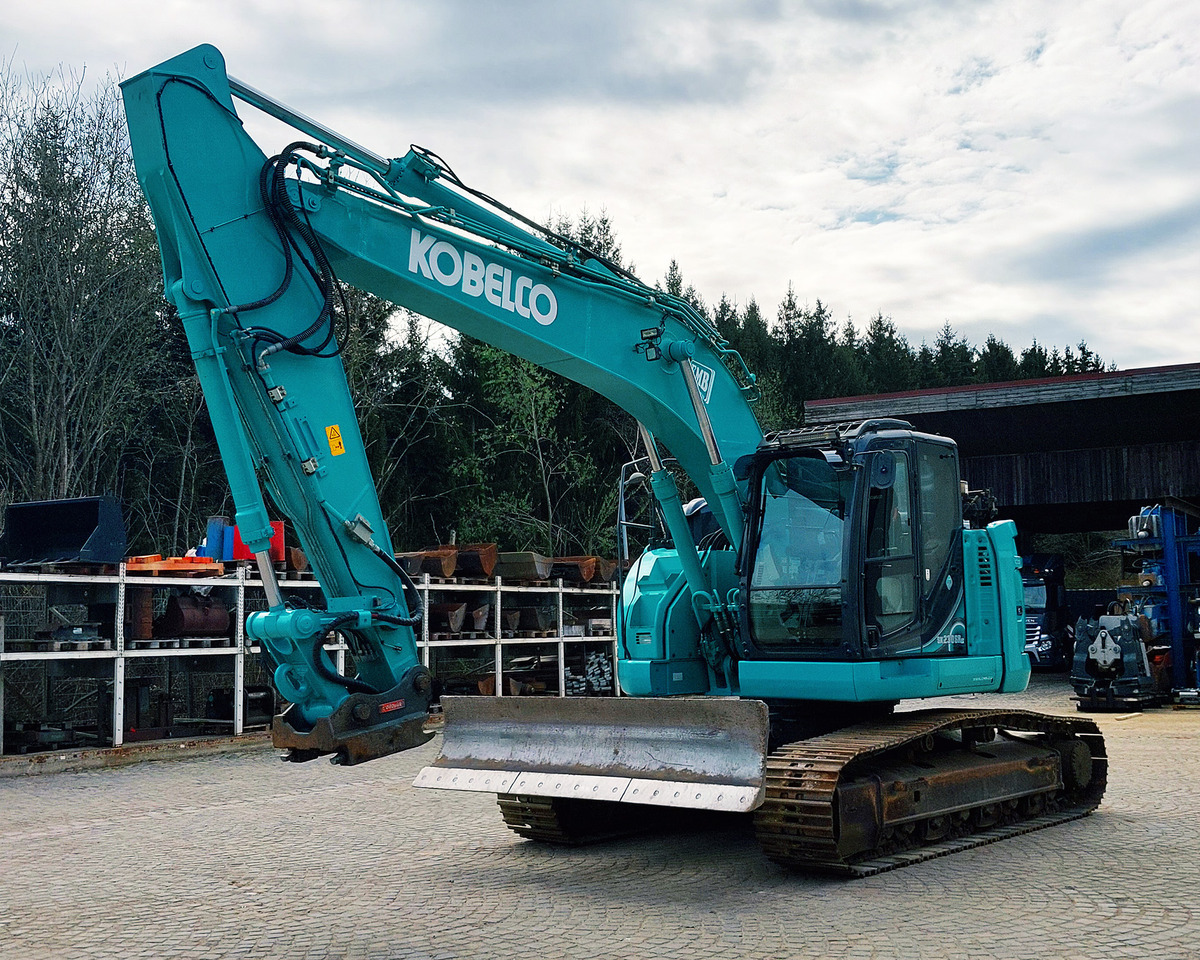 Kobelco SK230SRLC-5 - Ekskavator perayap: gambar 1 Kobelco SK230SRLC-5 - Ekskavator perayap: gambar 1