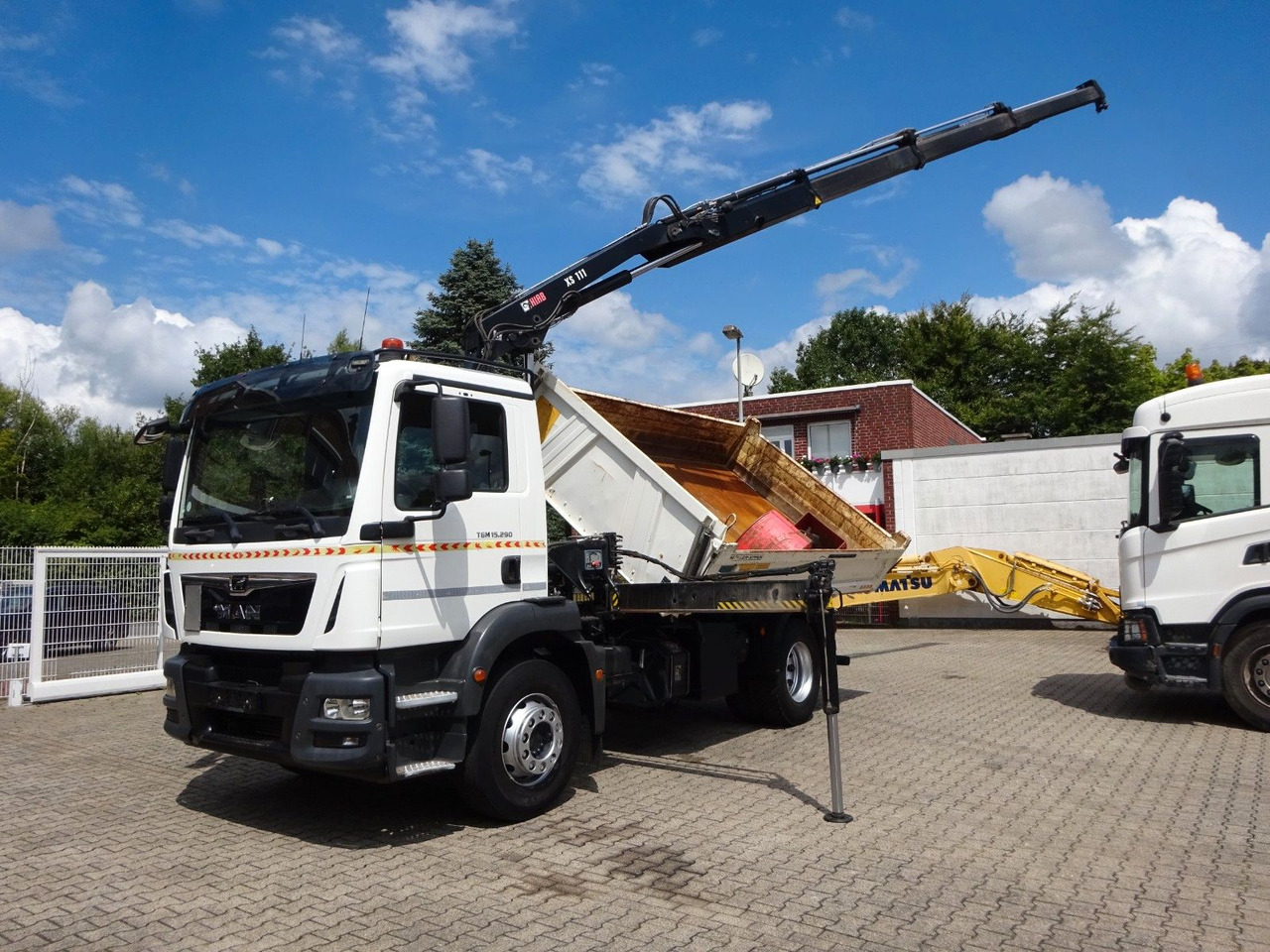 MAN 15.290 TGM 3Skipper + HIAB 111-B3 HIDUO Kran 4x2 - Truk jungkit, Truk derek: gambar 4 MAN 15.290 TGM 3Skipper + HIAB 111-B3 HIDUO Kran 4x2 - Truk jungkit, Truk derek: gambar 4