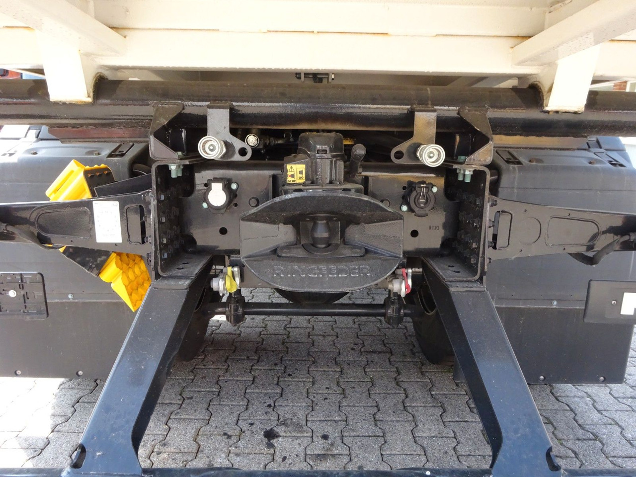 Truk jungkit, Truk derek MAN 22.400 TGS + HIAB X-HIDUO 138 Kran: gambar 10 Truk jungkit, Truk derek MAN 22.400 TGS + HIAB X-HIDUO 138 Kran: gambar 10