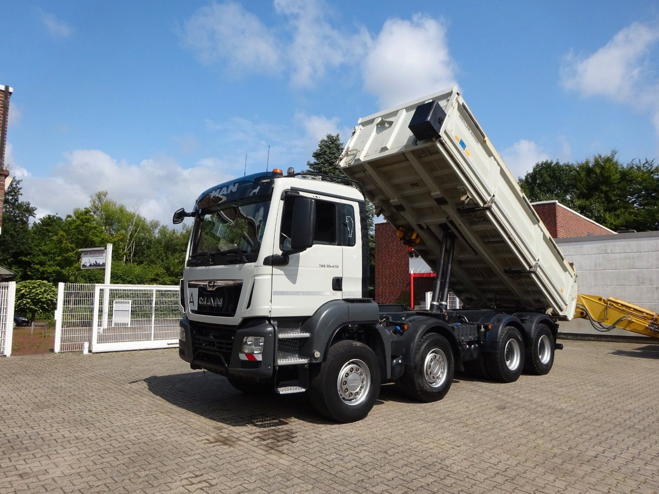 MAN 35.470 TGS MEILLER 3Skipper + Bordmatik 8x4 - Truk jungkit: gambar 2 MAN 35.470 TGS MEILLER 3Skipper + Bordmatik 8x4 - Truk jungkit: gambar 2