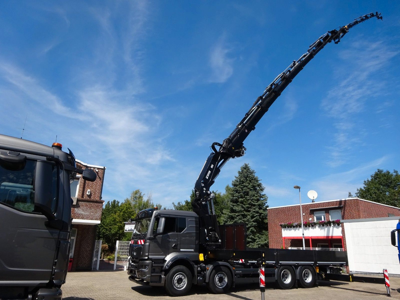 MAN 35.510 P+ 955 Effer jib Seilwind(100t Meterkran MAN 35.510 P+ 955 Effer jib Seilwind(100t Meterkran - Truk derek, Truk flatbed: gambar 5 MAN 35.510 P+ 955 Effer jib Seilwind(100t Meterkran MAN 35.510 P+ 955 Effer jib Seilwind(100t Meterkran - Truk derek, Truk flatbed: gambar 5
