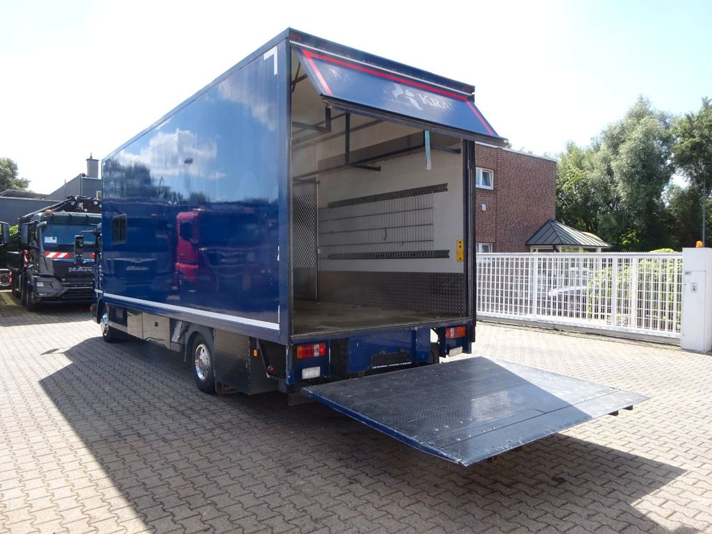 MAN 8.220 Koffer mit LBW als Wohnmobil ausgebaut 4x2 - Truk box: gambar 5 MAN 8.220 Koffer mit LBW als Wohnmobil ausgebaut 4x2 - Truk box: gambar 5