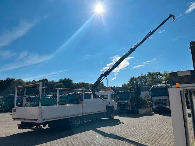 Mercedes-Benz 1221 Pritsche + HIAB XS077 ES 3 - 4x2 weiß - Truk flatbed, Truk derek: gambar 5 Mercedes-Benz 1221 Pritsche + HIAB XS077 ES 3 - 4x2 weiß - Truk flatbed, Truk derek: gambar 5