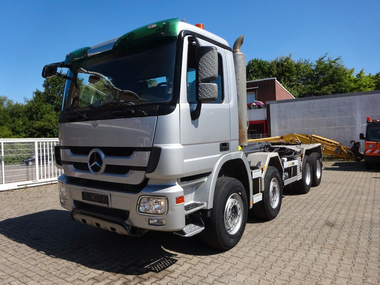 Mercedes-Benz 3244 Actros PALFINGER Abroller 8x4 - Hook lift: gambar 1 Mercedes-Benz 3244 Actros PALFINGER Abroller 8x4 - Hook lift: gambar 1