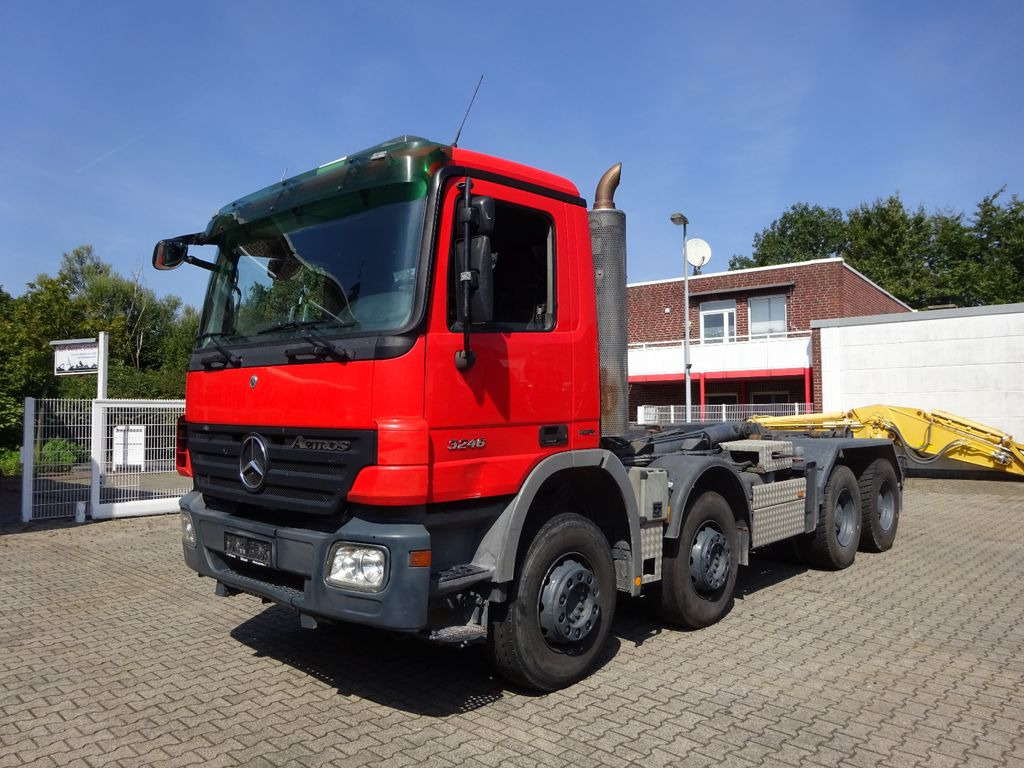 Mercedes-Benz 3246 Actros Abroller K45 8x4 Knickhacken Mercedes-Benz 3246 Actros Abroller K45 8x4 Knickhacken - Hook lift: gambar 5 Mercedes-Benz 3246 Actros Abroller K45 8x4 Knickhacken Mercedes-Benz 3246 Actros Abroller K45 8x4 Knickhacken - Hook lift: gambar 5