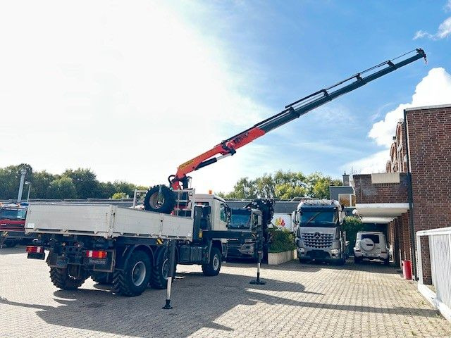 Mercedes-Benz 3344 Actros Pritsche + PK 34002 6x6 - Truk derek: gambar 5 Mercedes-Benz 3344 Actros Pritsche + PK 34002 6x6 - Truk derek: gambar 5