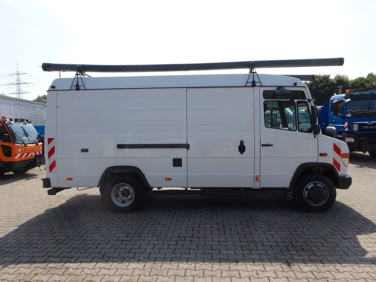 Van panel Mercedes-Benz 616D Vario Kastenwagen 4x2: gambar 8