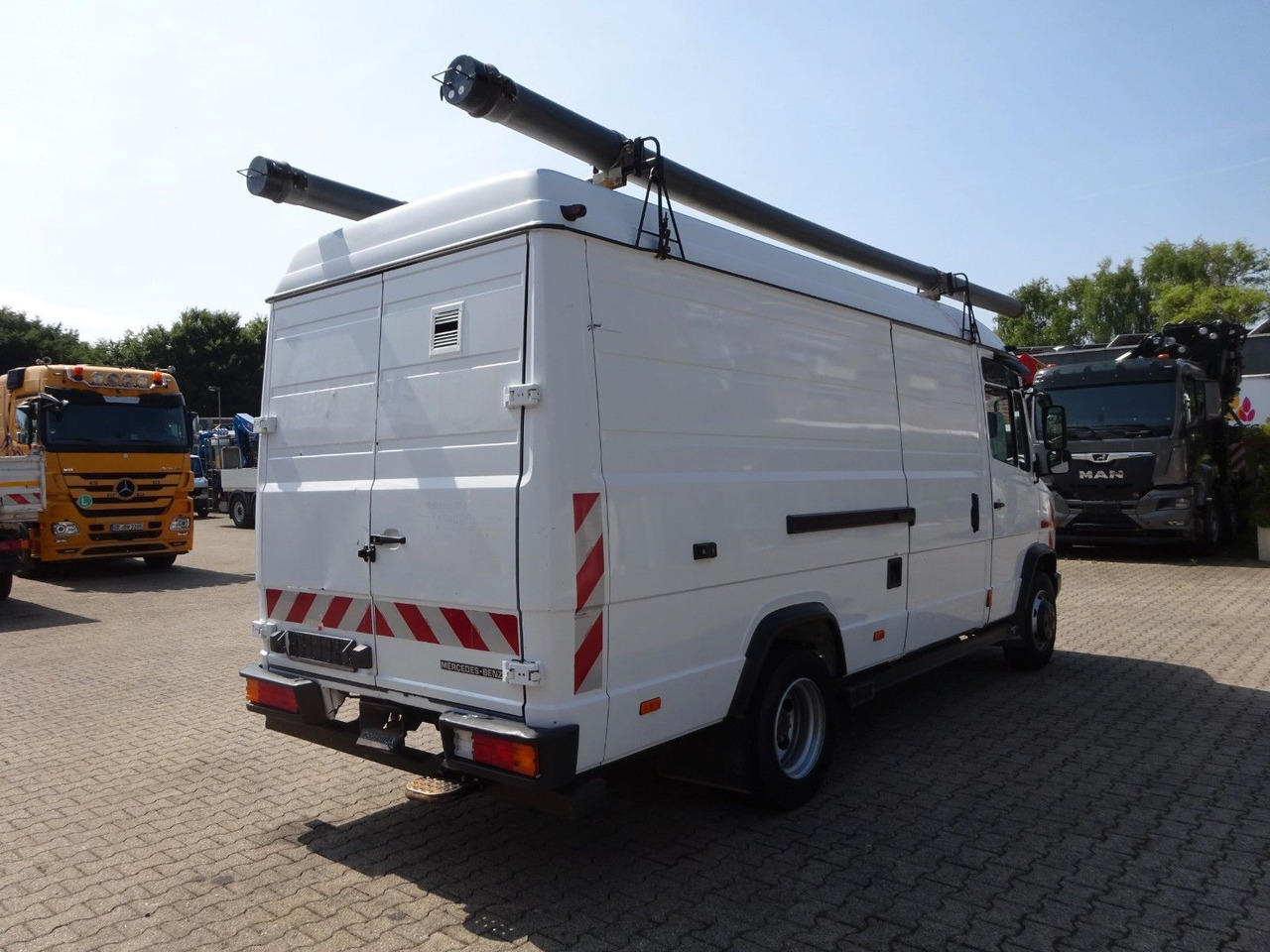 Van panel Mercedes-Benz 616D Vario Kastenwagen 4x2: gambar 9