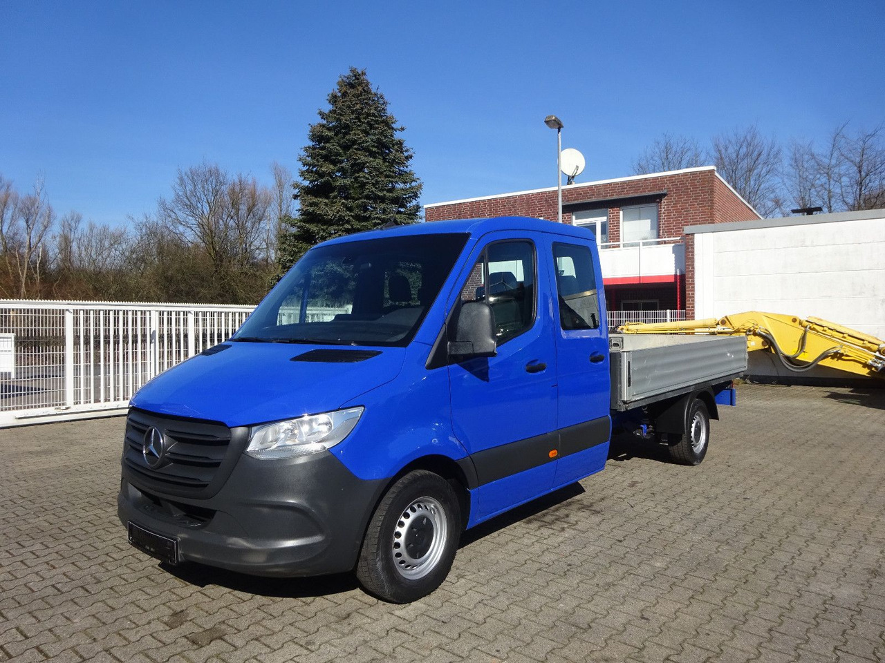 Mercedes-Benz Sprinter 314 CDI Pritsche Doppelkabiene 4x2 - Van flatbed, Van kombi: gambar 1 Mercedes-Benz Sprinter 314 CDI Pritsche Doppelkabiene 4x2 - Van flatbed, Van kombi: gambar 1
