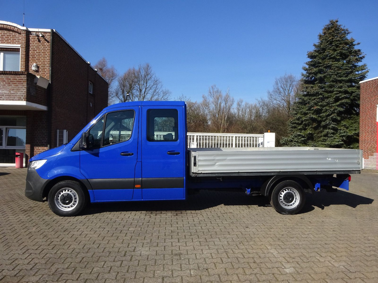 Mercedes-Benz Sprinter 314 CDI Pritsche Doppelkabiene 4x2 - Van flatbed, Van kombi: gambar 2 Mercedes-Benz Sprinter 314 CDI Pritsche Doppelkabiene 4x2 - Van flatbed, Van kombi: gambar 2