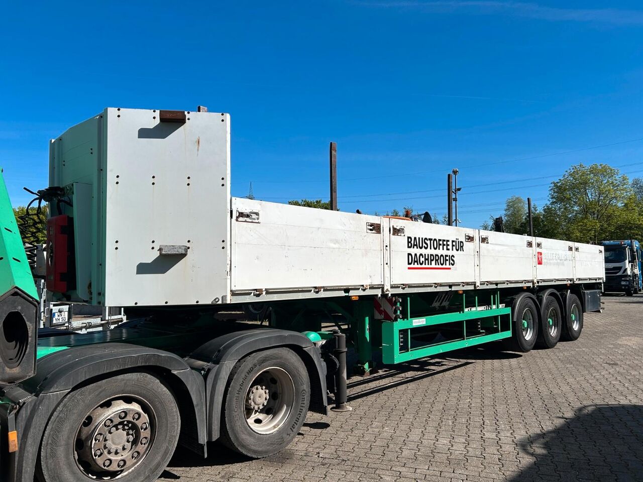 Meusburger Pritsche Sattelauflieger mit 3 Achsen - Semi-trailer flatbed: gambar 1 Meusburger Pritsche Sattelauflieger mit 3 Achsen - Semi-trailer flatbed: gambar 1