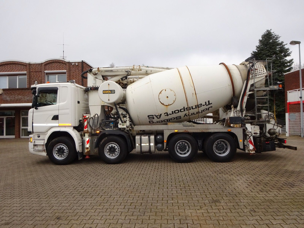 Scania PUMI CIFA 32 Meter 4 Knick. Scania PUMI CIFA 32 Meter 4 Knick * Betonpumpe - Truk pompa beton: gambar 4 Scania PUMI CIFA 32 Meter 4 Knick. Scania PUMI CIFA 32 Meter 4 Knick * Betonpumpe - Truk pompa beton: gambar 4