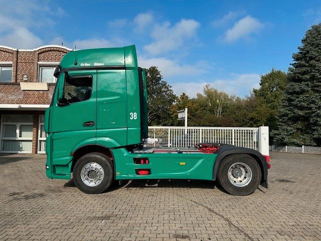 Mercedes-Benz 1851 Actros SZM mit Kipper-Pumpe 4x2 - Tractor head: gambar 3 Mercedes-Benz 1851 Actros SZM mit Kipper-Pumpe 4x2 - Tractor head: gambar 3