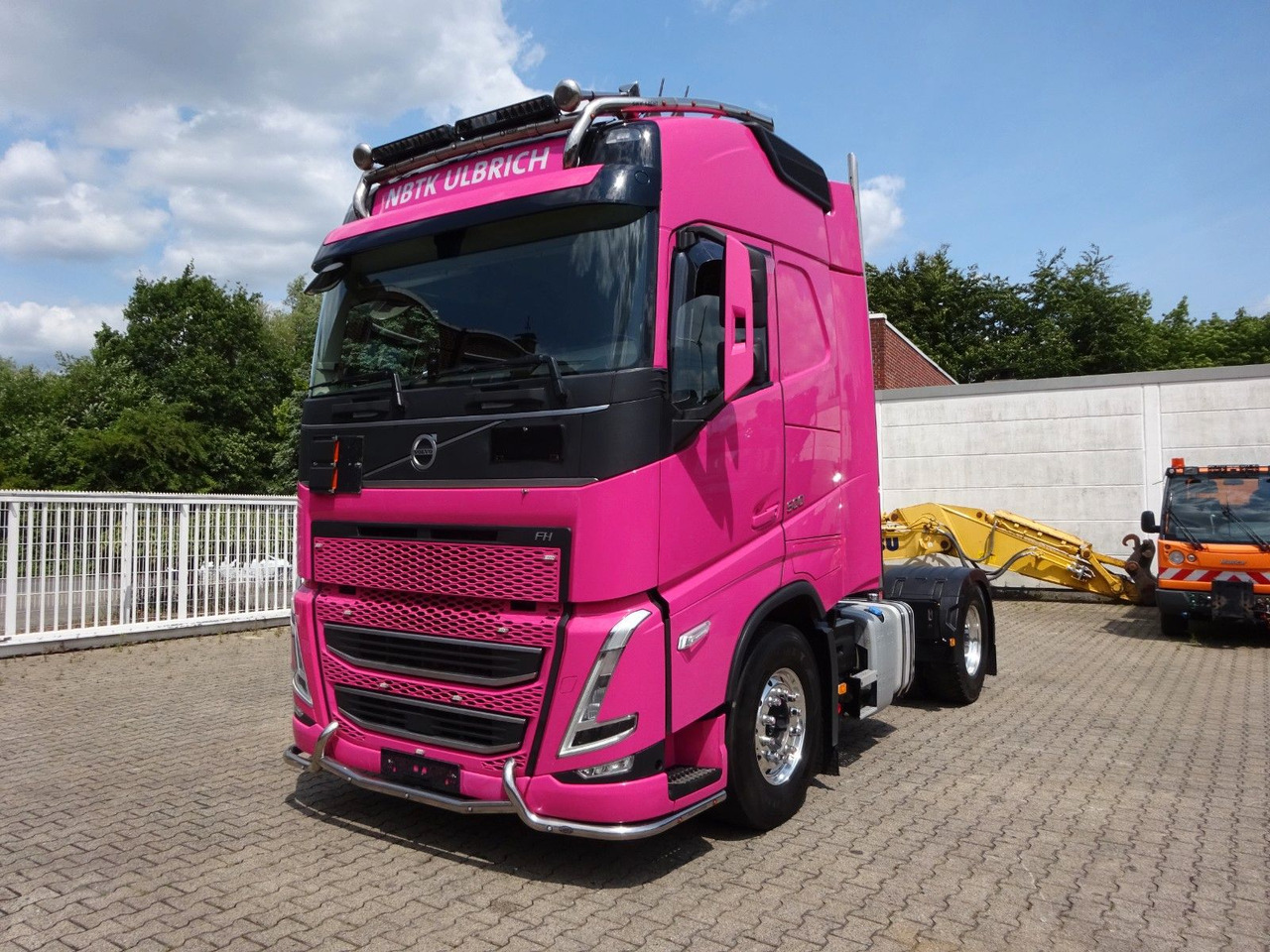 Volvo FH 500 VOLLAUSSTATTUNG +Hydrl. Pumpe - Tractor head: gambar 1 Volvo FH 500 VOLLAUSSTATTUNG +Hydrl. Pumpe - Tractor head: gambar 1