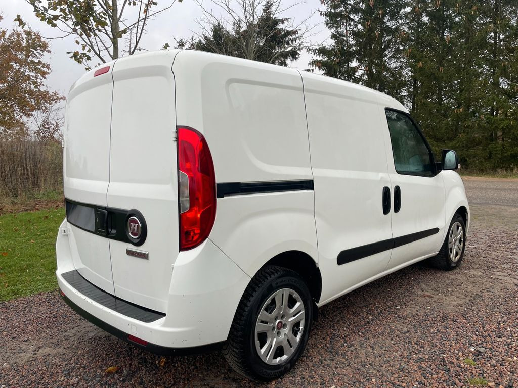 Fiat Doblò Basis Kasten Fiat Doblò Basis Kasten 1,3 JTD - Van kecil: gambar 5 Fiat Doblò Basis Kasten Fiat Doblò Basis Kasten 1,3 JTD - Van kecil: gambar 5