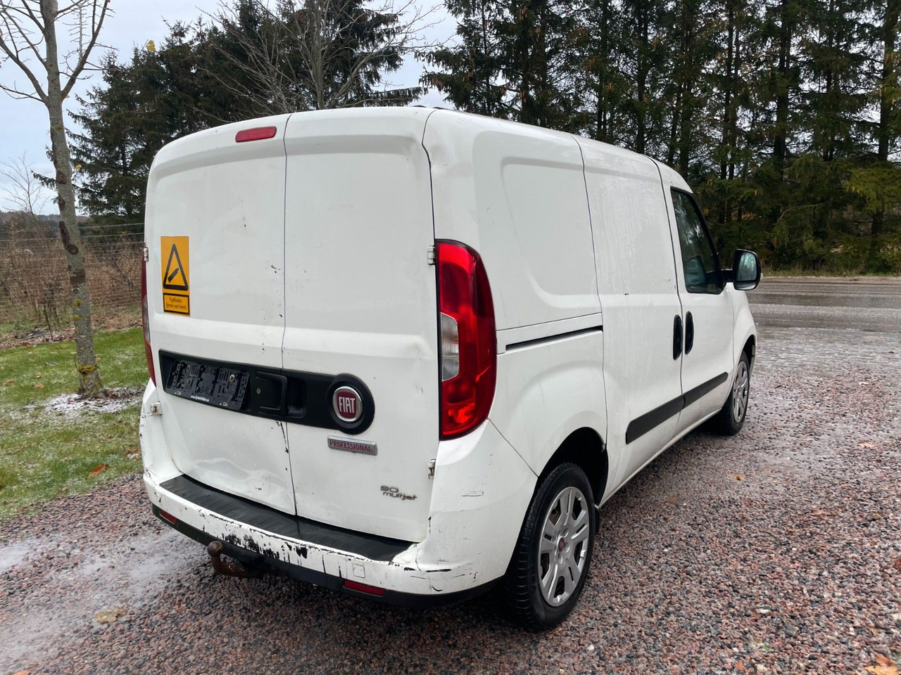 Fiat Doblo Doblò Basis Kasten 1.3 diesel - Station wagon: gambar 4 Fiat Doblo Doblò Basis Kasten 1.3 diesel - Station wagon: gambar 4