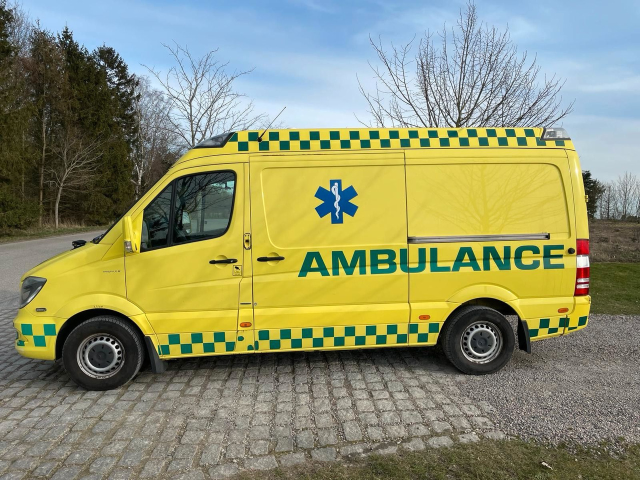 Mercedes-Benz Sprinter 316CDI Aut AMBULANCE - Ambulans: gambar 2 Mercedes-Benz Sprinter 316CDI Aut AMBULANCE - Ambulans: gambar 2