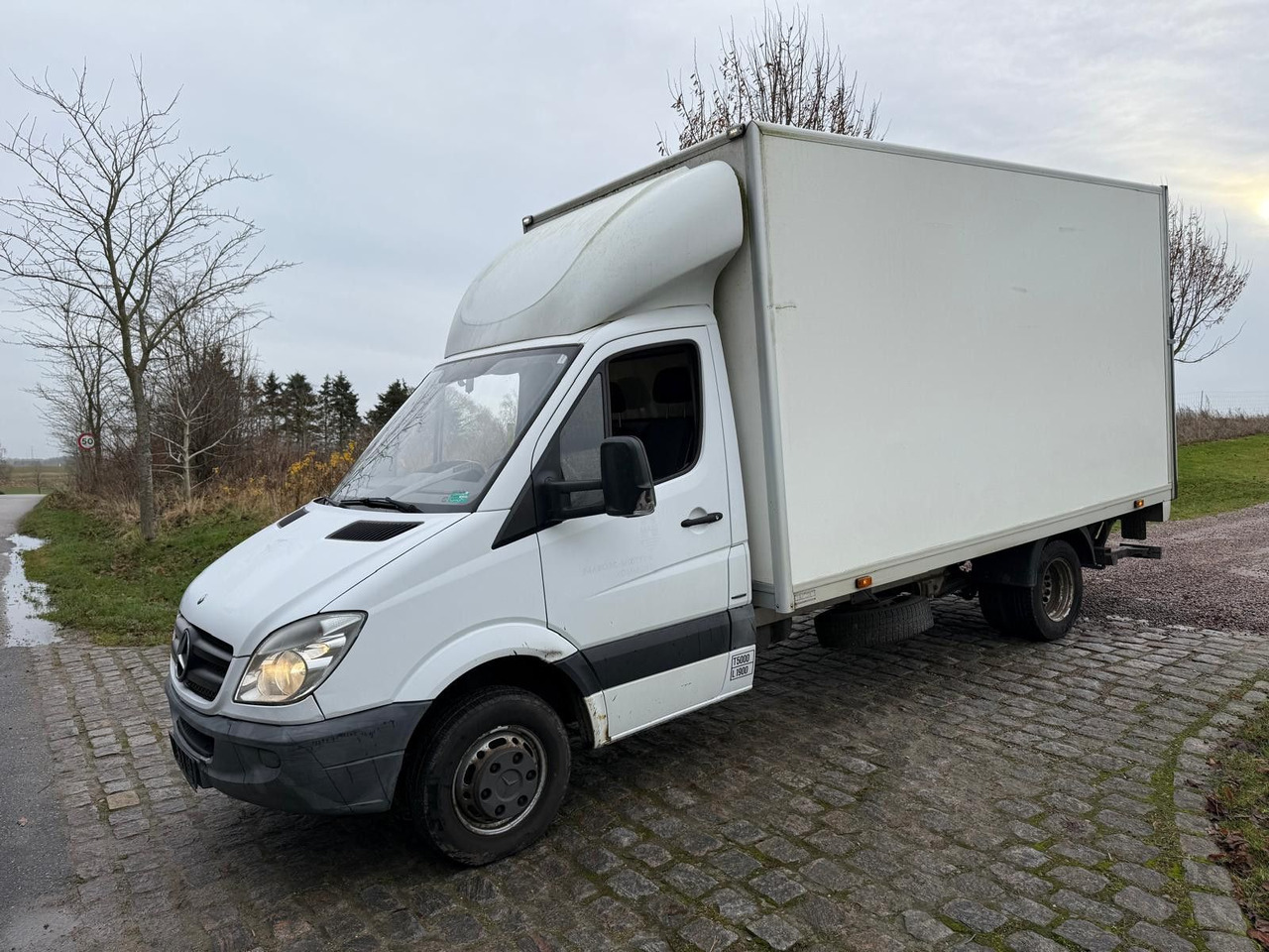 Mercedes-Benz Sprinter II 316 CDI Box + Lift *8200 EUR netto - Van panel: gambar 2 Mercedes-Benz Sprinter II 316 CDI Box + Lift *8200 EUR netto - Van panel: gambar 2