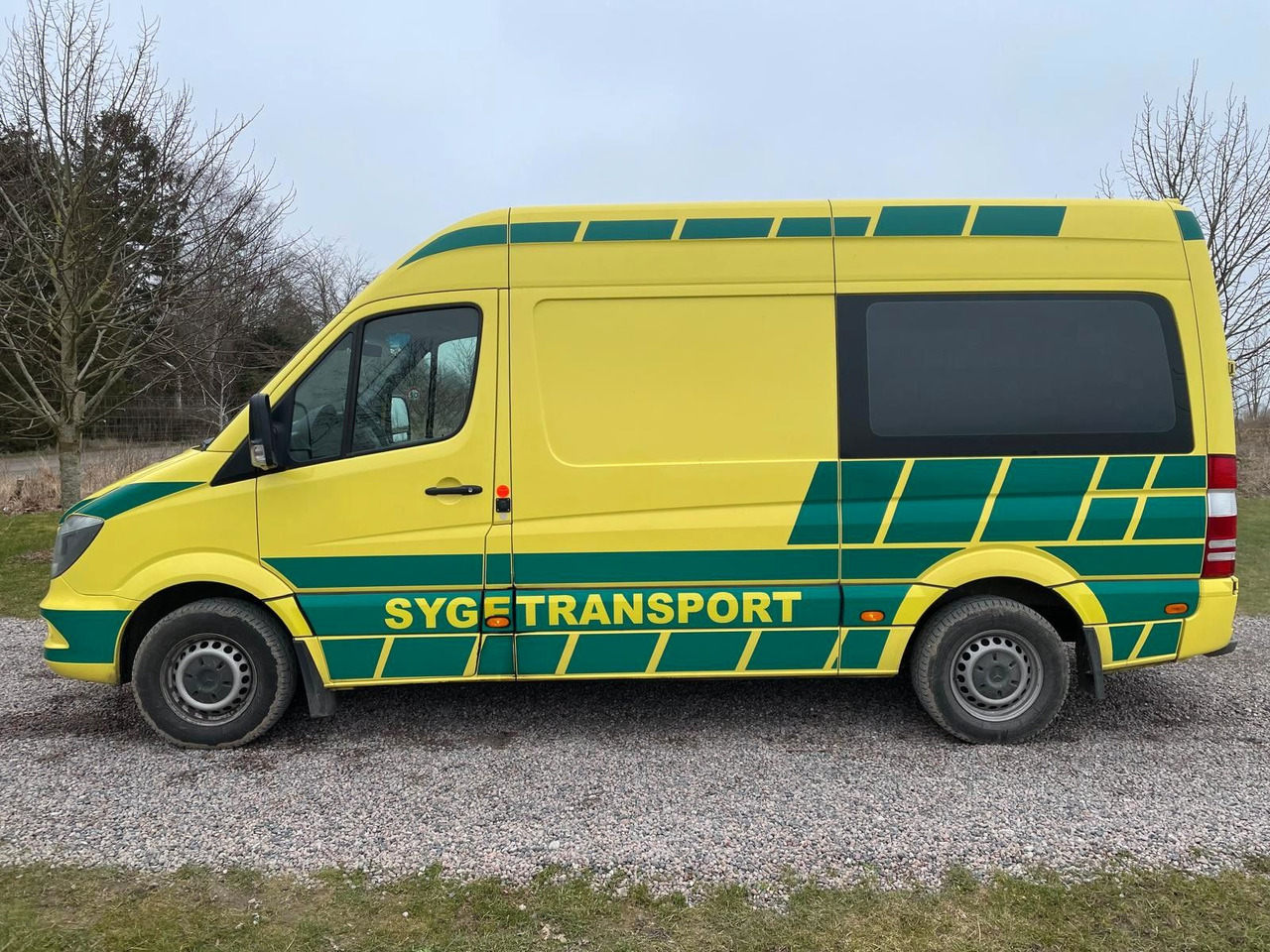 Mercedes-Benz Sprinter II Kasten 316 CDI Ambulance * - Ambulans: gambar 2 Mercedes-Benz Sprinter II Kasten 316 CDI Ambulance * - Ambulans: gambar 2
