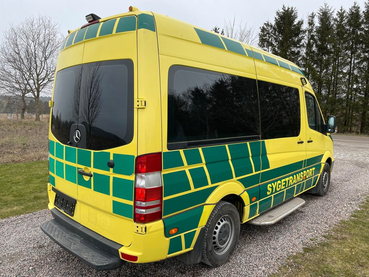 Mercedes-Benz Sprinter II Kasten 316 CDI Ambulance * - Ambulans: gambar 5 Mercedes-Benz Sprinter II Kasten 316 CDI Ambulance * - Ambulans: gambar 5