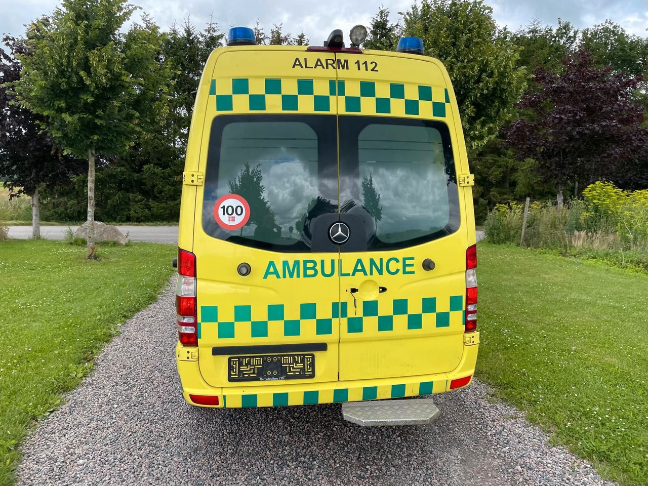 Mercedes-Benz Sprinter II Kasten 316 CDI Aut *Ambul. RESERVED - Ambulans: gambar 4 Mercedes-Benz Sprinter II Kasten 316 CDI Aut *Ambul. RESERVED - Ambulans: gambar 4