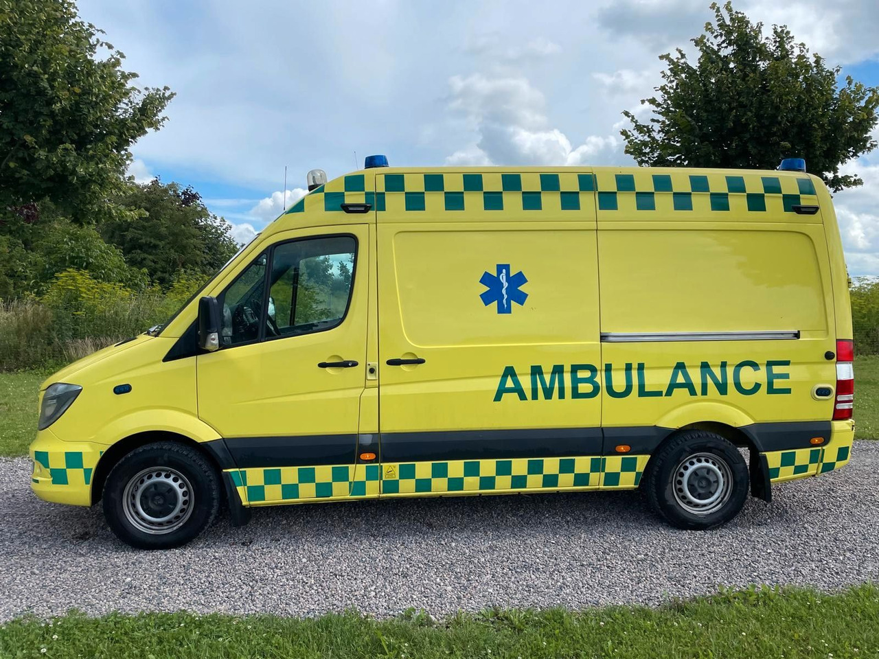 Mercedes-Benz Sprinter II Kasten 316 CDI Aut *Ambulance - Ambulans: gambar 2 Mercedes-Benz Sprinter II Kasten 316 CDI Aut *Ambulance - Ambulans: gambar 2