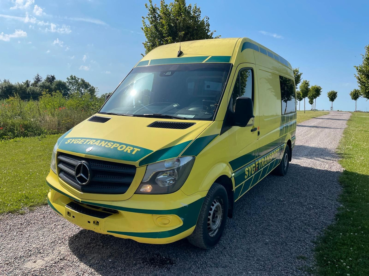 Mercedes-Benz Sprinter II Kasten 316 CDI Aut - Ambulans: gambar 1 Mercedes-Benz Sprinter II Kasten 316 CDI Aut - Ambulans: gambar 1