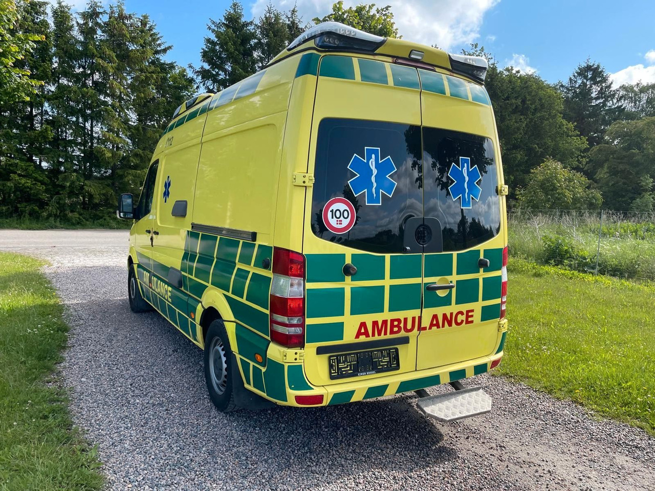 Mercedes-Benz Sprinter II Kasten 316 CDI Aut - Ambulans: gambar 3 Mercedes-Benz Sprinter II Kasten 316 CDI Aut - Ambulans: gambar 3