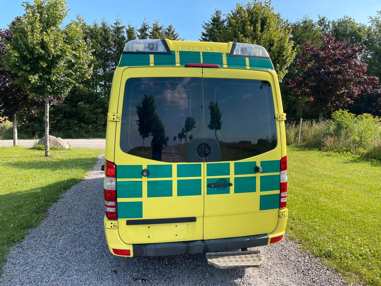 Mercedes-Benz Sprinter II Kasten 316 CDI Aut - Ambulans: gambar 4 Mercedes-Benz Sprinter II Kasten 316 CDI Aut - Ambulans: gambar 4