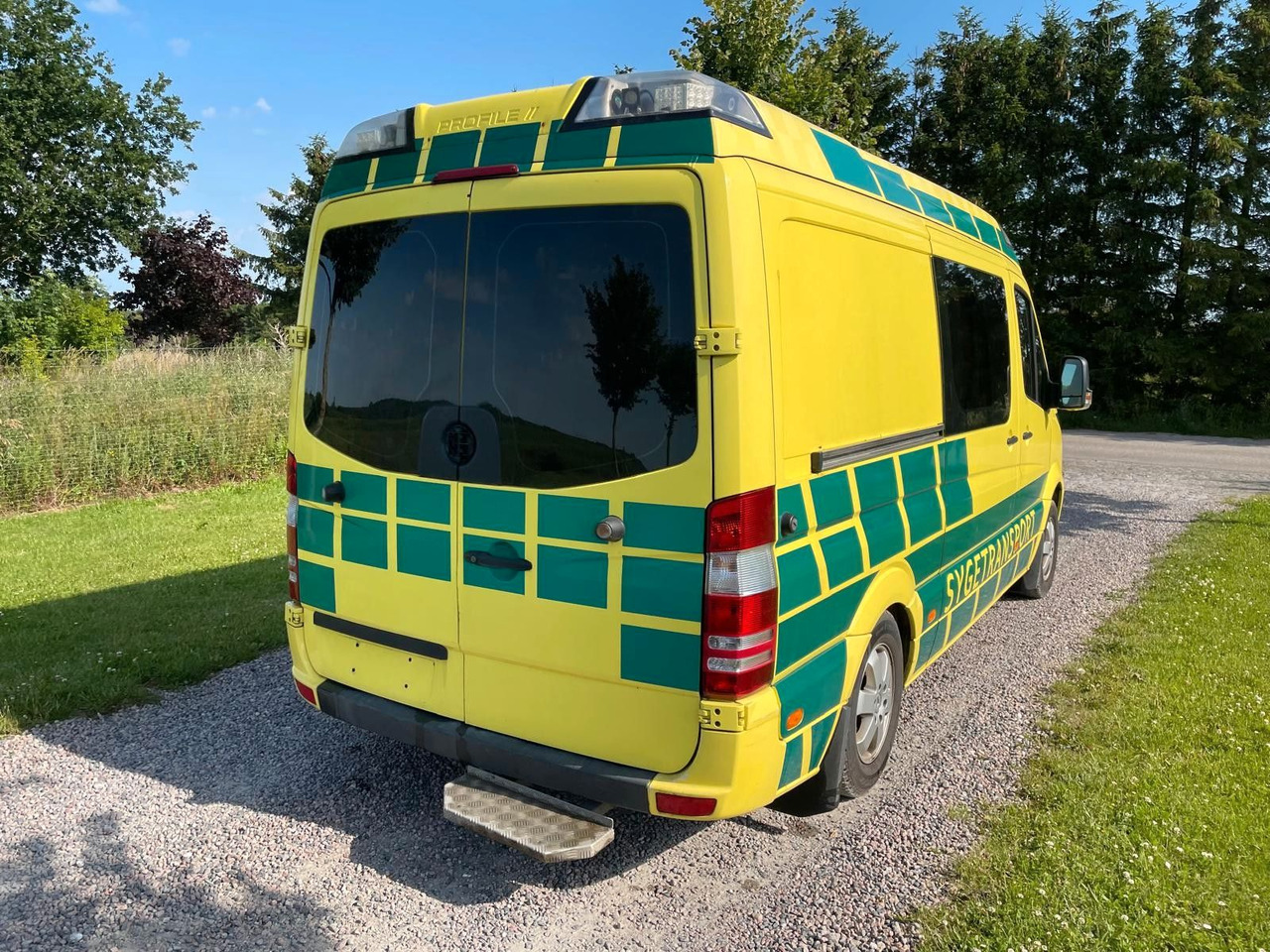 Mercedes-Benz Sprinter II Kasten 316 CDI Aut - Ambulans: gambar 5 Mercedes-Benz Sprinter II Kasten 316 CDI Aut - Ambulans: gambar 5