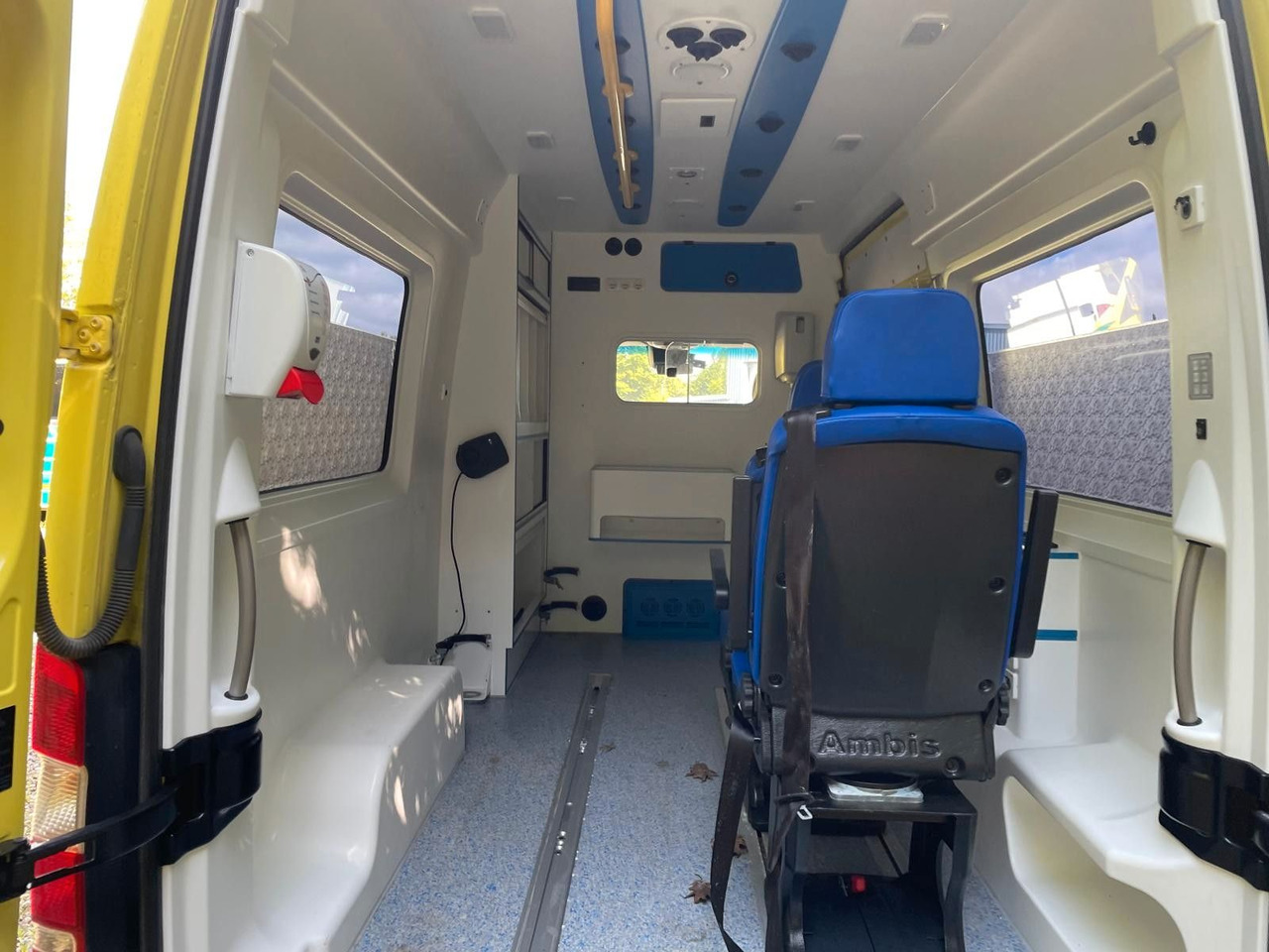 Leasing  Mercedes-Benz Sprinter II Kasten 316CDI Aut *Ambulance Mercedes-Benz Sprinter II Kasten 316CDI Aut *Ambulance: gambar 20