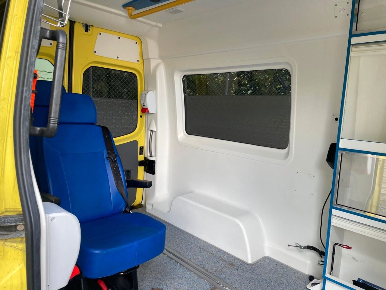 Leasing  Mercedes-Benz Sprinter II Kasten 316CDI Aut *Ambulance Mercedes-Benz Sprinter II Kasten 316CDI Aut *Ambulance: gambar 18