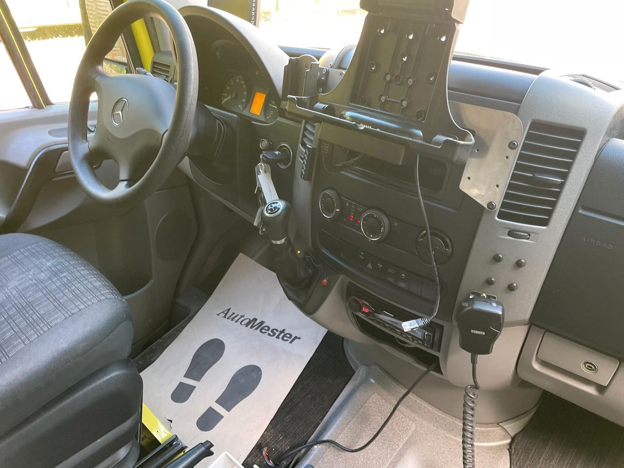 Leasing  Mercedes-Benz Sprinter II Kasten 316CDI Aut *Ambulance Mercedes-Benz Sprinter II Kasten 316CDI Aut *Ambulance: gambar 15
