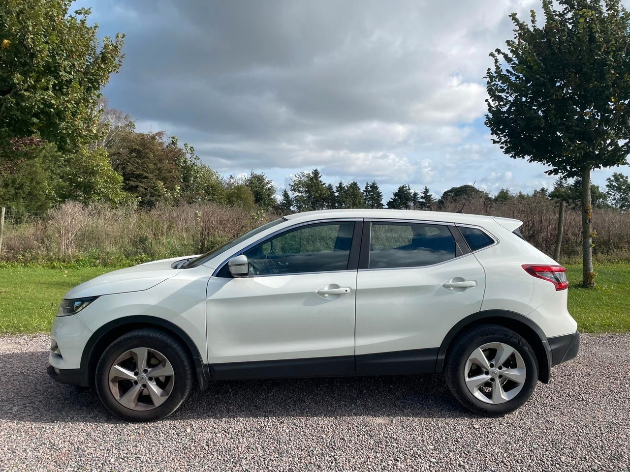 Nissan Qashqai Tekna+ - Mobil SUV: gambar 2 Nissan Qashqai Tekna+ - Mobil SUV: gambar 2