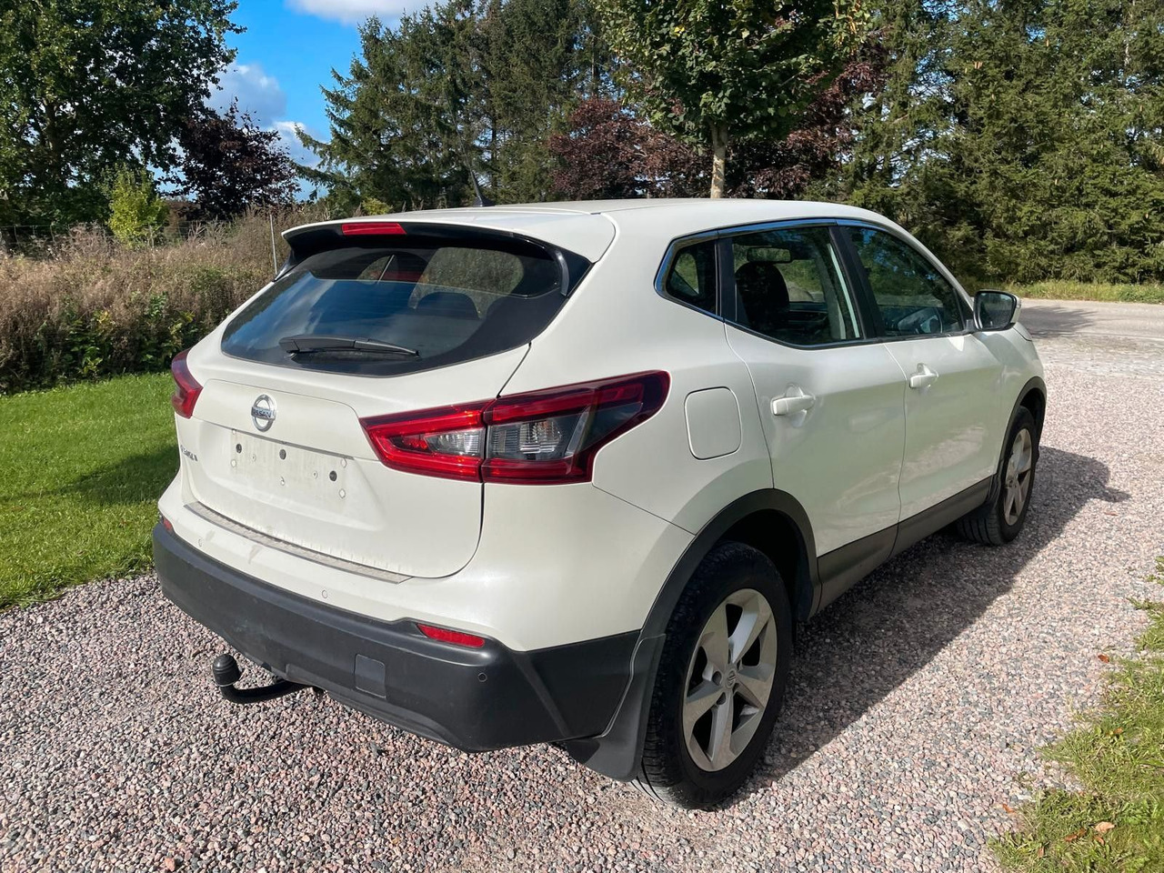 Nissan Qashqai Tekna+ - Mobil SUV: gambar 5 Nissan Qashqai Tekna+ - Mobil SUV: gambar 5