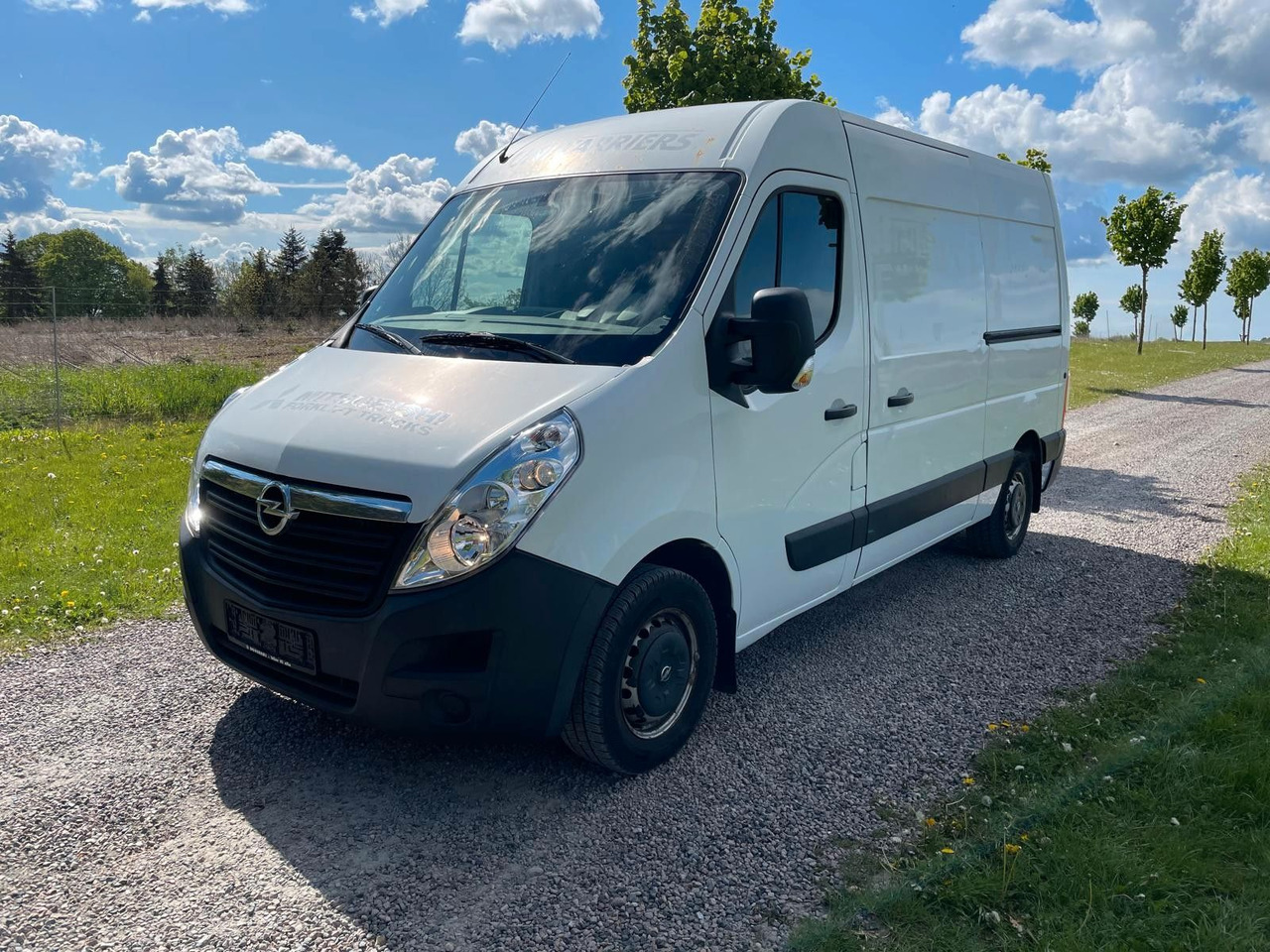 Opel Movano 2.3CDTi 170HP L2H2 Van *7600€ netto - Van kecil: gambar 2 Opel Movano 2.3CDTi 170HP L2H2 Van *7600€ netto - Van kecil: gambar 2