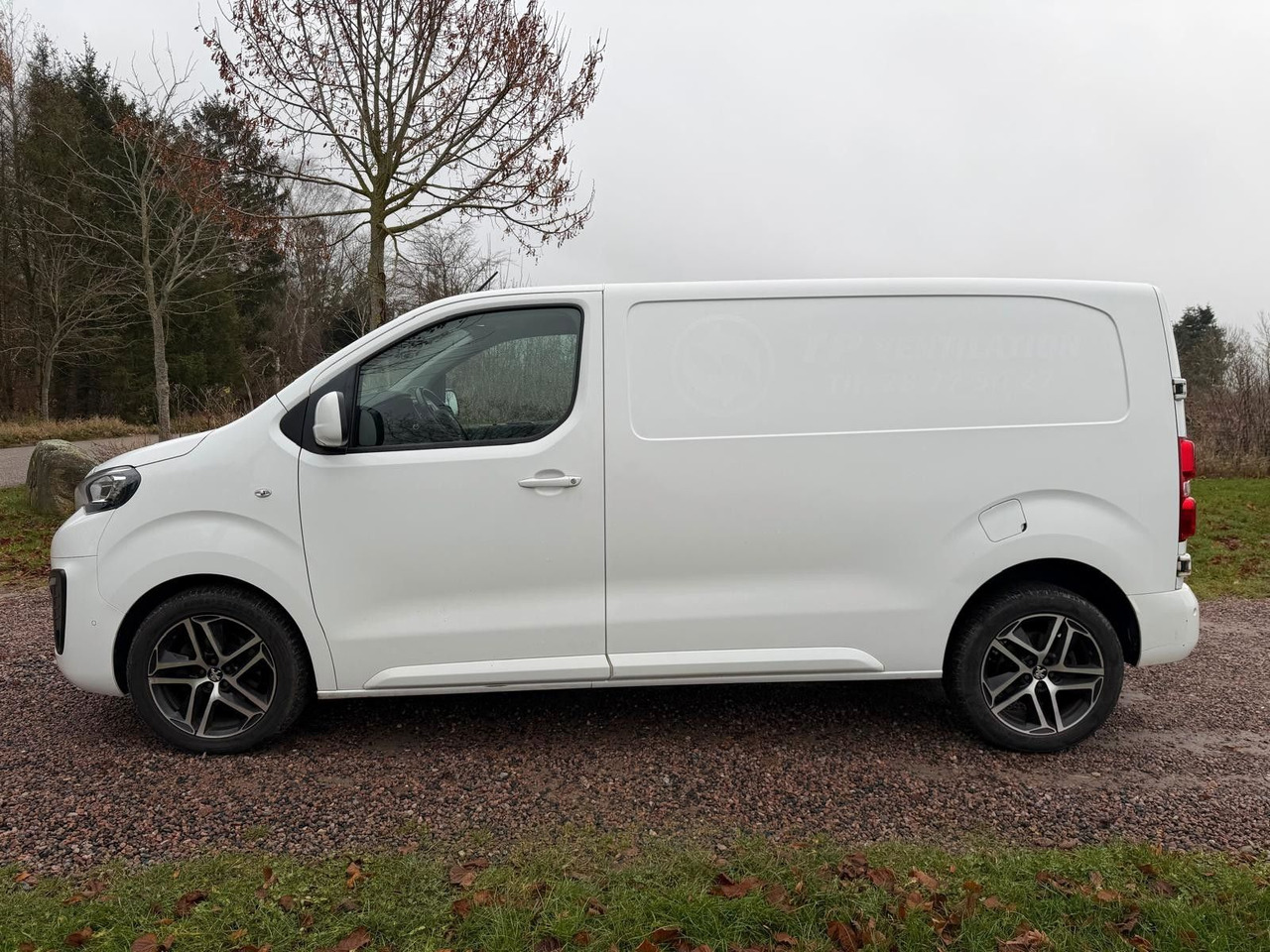 Peugeot Expert Kasten Premium L2 - Van kecil: gambar 2 Peugeot Expert Kasten Premium L2 - Van kecil: gambar 2