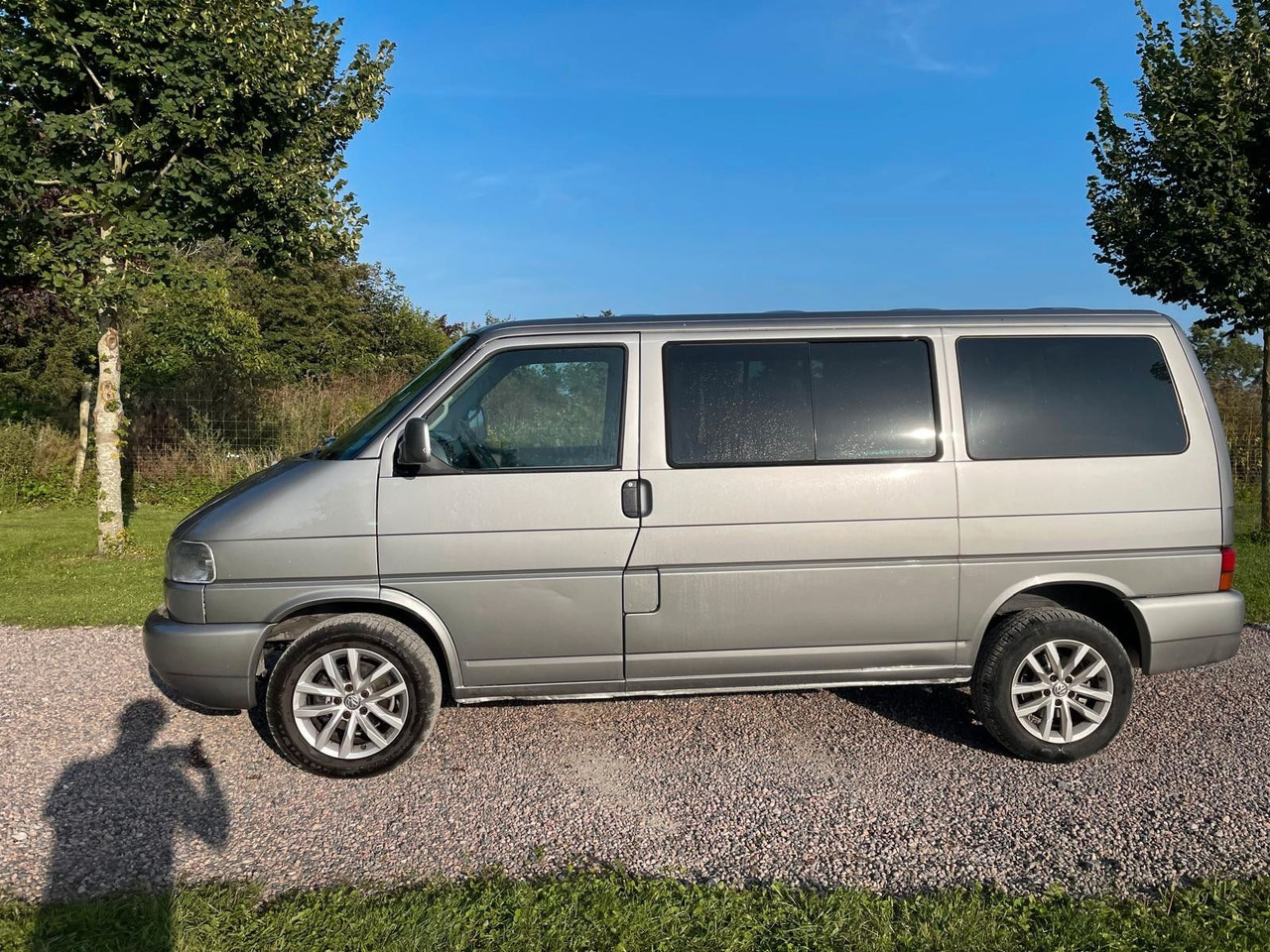 Volkswagen T4 Multivan Bus VR6 *12 000€ - Van penumpang: gambar 2 Volkswagen T4 Multivan Bus VR6 *12 000€ - Van penumpang: gambar 2