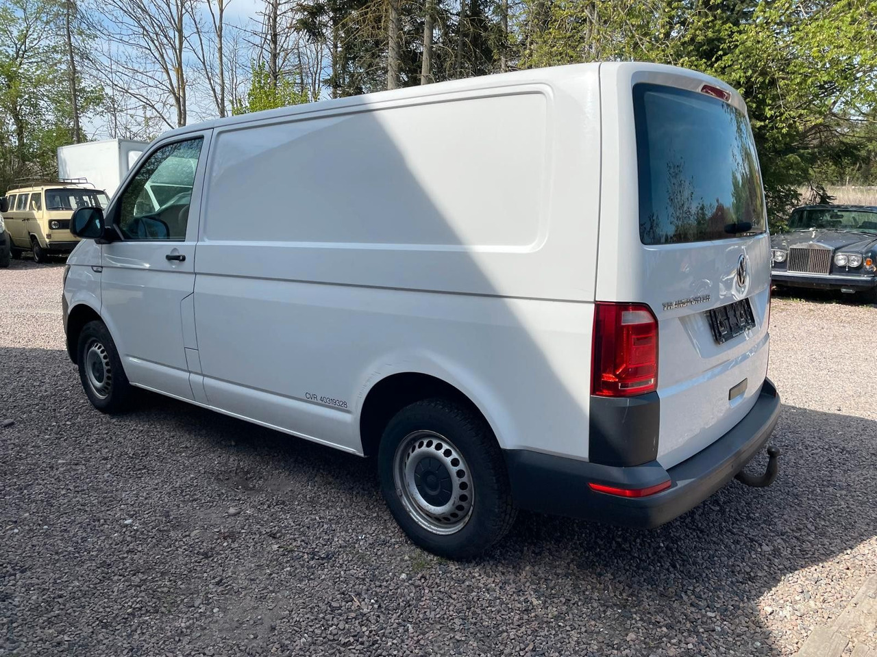 Volkswagen T6 Transporter 2.0 TDI *Motorschaden RESERVEE RO - Van kecil: gambar 2 Volkswagen T6 Transporter 2.0 TDI *Motorschaden RESERVEE RO - Van kecil: gambar 2