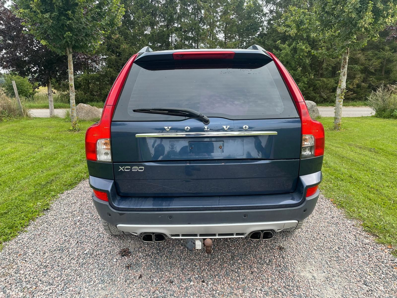 Volvo XC 90 XC90 D5 R-Design Geartronic - Mobil SUV: gambar 4 Volvo XC 90 XC90 D5 R-Design Geartronic - Mobil SUV: gambar 4