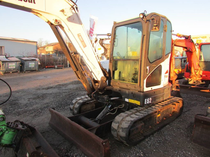 Bobcat E 62 Minibagger / Klima / AC / 29.000 EUR - Ekskavator mini: gambar 3 Bobcat E 62 Minibagger / Klima / AC / 29.000 EUR - Ekskavator mini: gambar 3