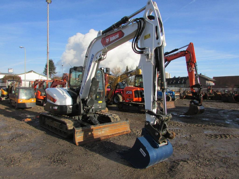 Bobcat E 88 R2 Minibagger 72.500 EUR - Ekskavator mini: gambar 4 Bobcat E 88 R2 Minibagger 72.500 EUR - Ekskavator mini: gambar 4