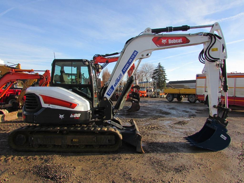 Bobcat E 88 R2 Minibagger 72.500 EUR - Ekskavator mini: gambar 5 Bobcat E 88 R2 Minibagger 72.500 EUR - Ekskavator mini: gambar 5